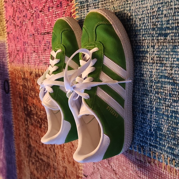 Adidas Gazelles - Picture 3 of 5
